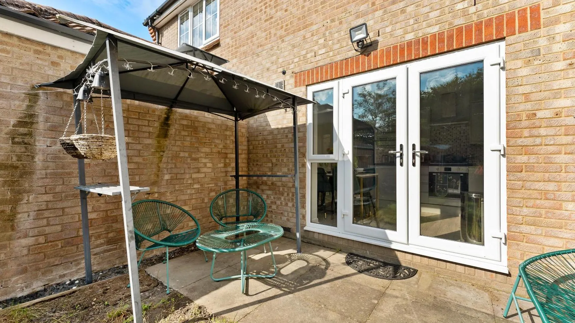 Modern 2-Bedroom House - Garden - Parking Cambridge 0*,